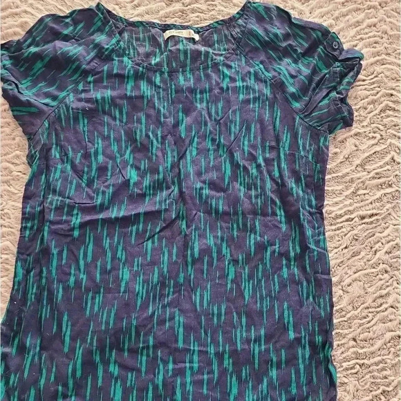 Old Navy top Size M - Picture 1 of 3